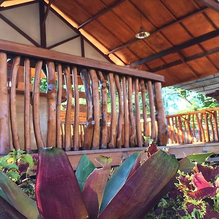Raffles Inn Labuan Bajo Eksteriør billede