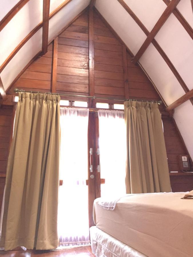 Raffles Inn Labuan Bajo Eksteriør billede