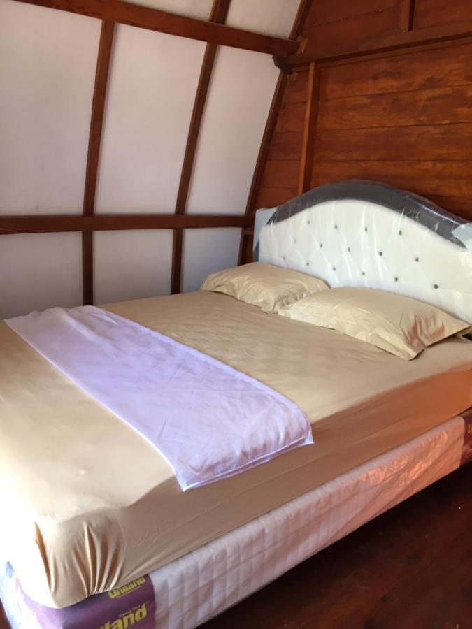 Raffles Inn Labuan Bajo Eksteriør billede